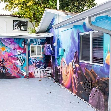 Cozy & Colorful Miami Art Canvas W/Hottub & Murals エクステリア 写真
